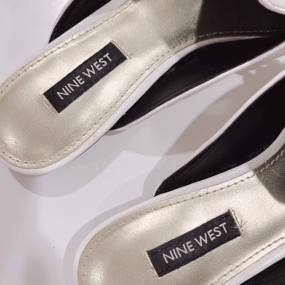 Nine West | Aliby Pointed Toe Mule - Picture 2 of 5